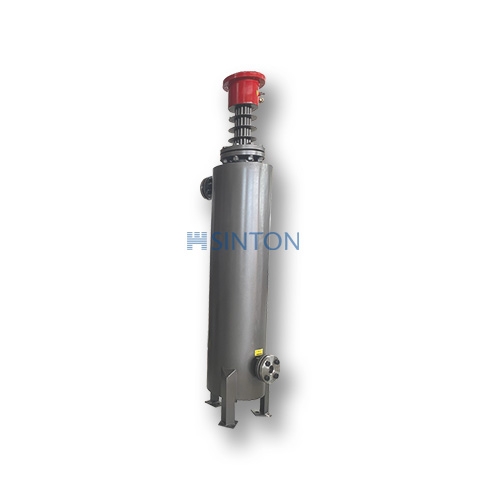 Vertical pipeline heater is used for resin heating